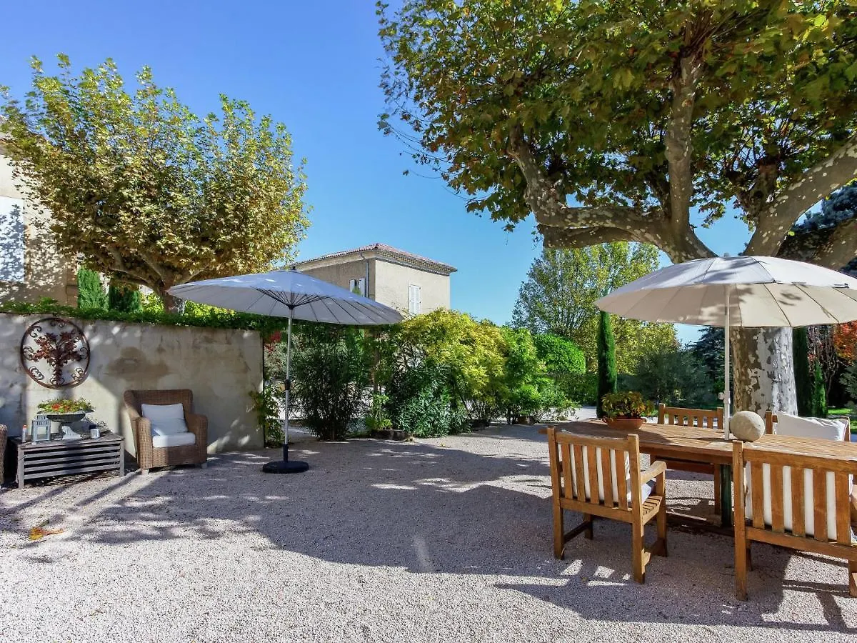 Spacious Castle In Jonquieres With Swimming Pool Jonquieres (Vaucluse)